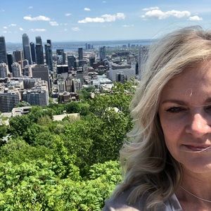 Meet your Posher, Joanne